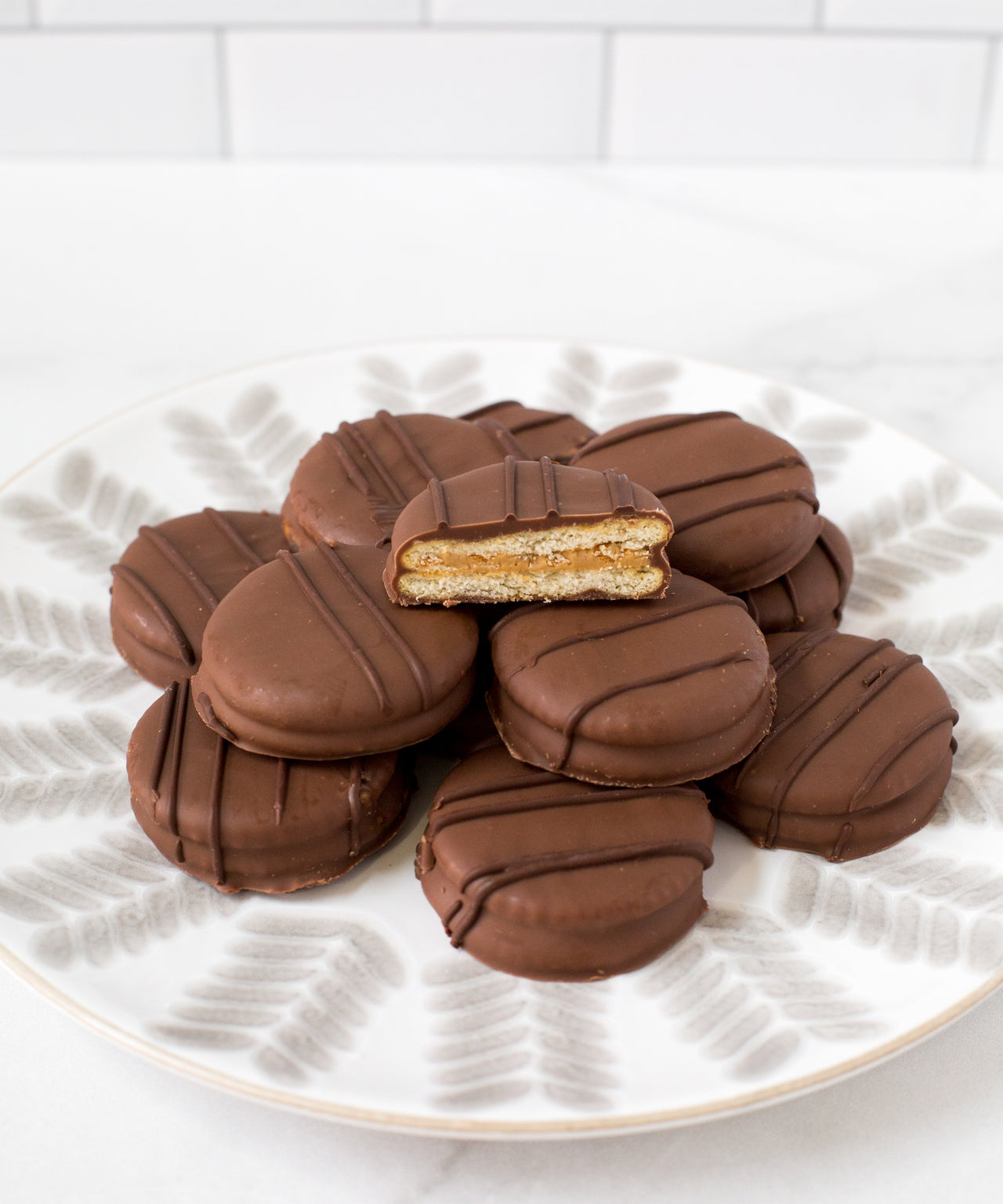 Chocolate-Covered Peanut Butter Cracker Cookies - Box of 12 – Sugar ...